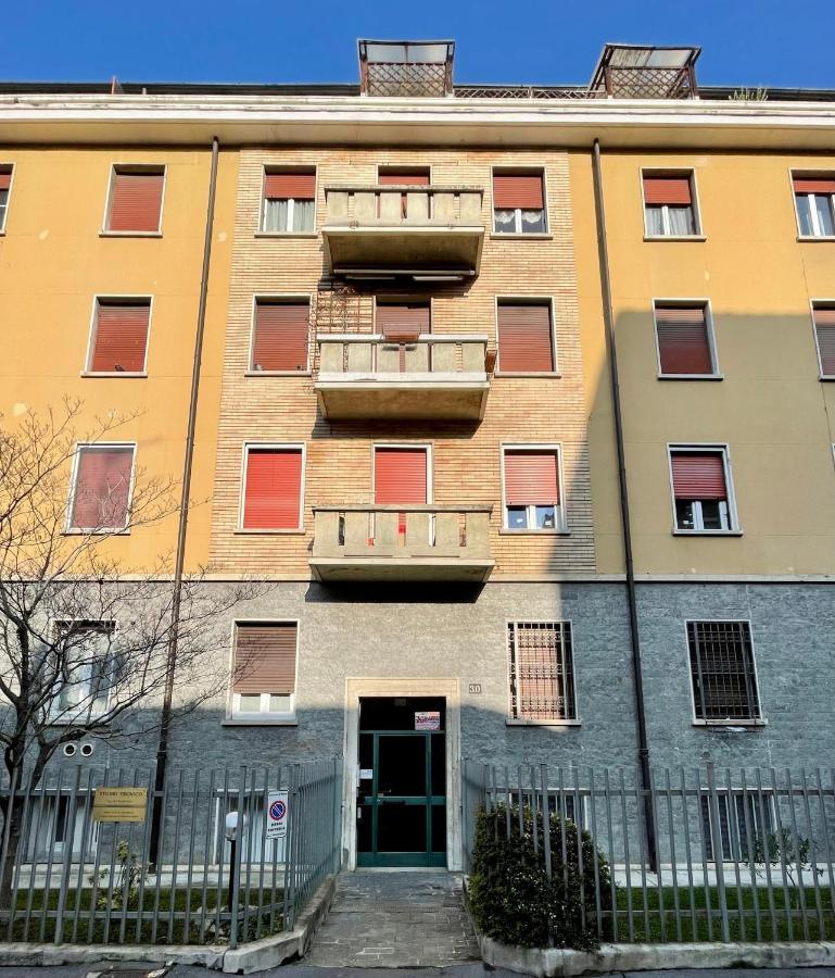 Homiesam - Yellow Dream & City Life Apartment Milan Exterior photo